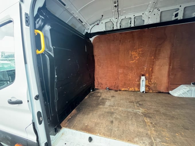2025 Ford Transit