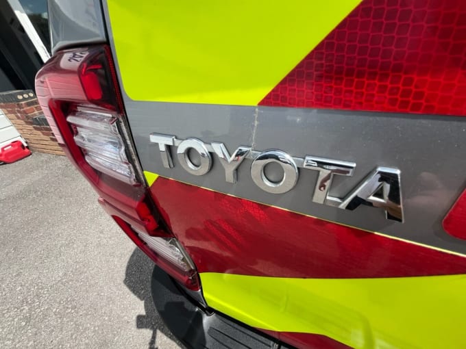 2025 Toyota Hi-lux
