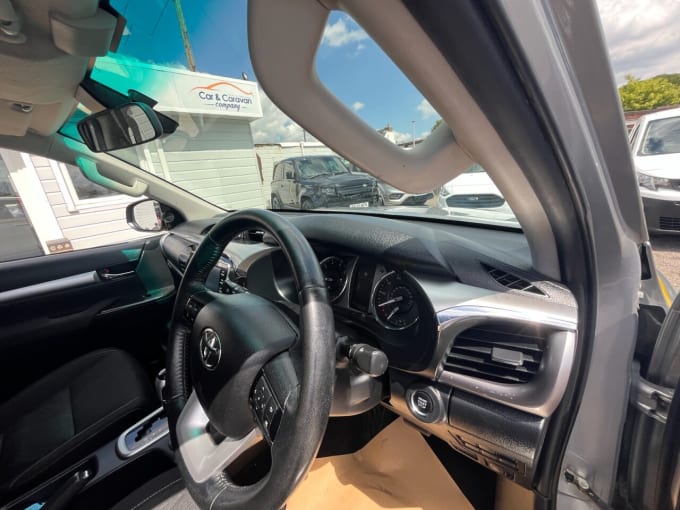 2025 Toyota Hi-lux