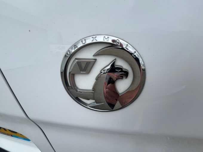 2025 Vauxhall Vivaro