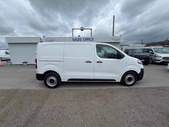 2025 Vauxhall Vivaro