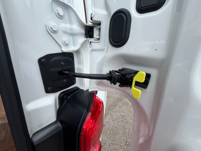 2025 Vauxhall Vivaro