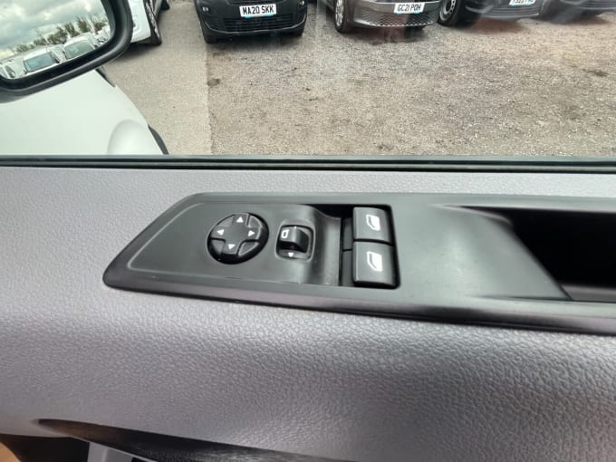 2025 Vauxhall Vivaro