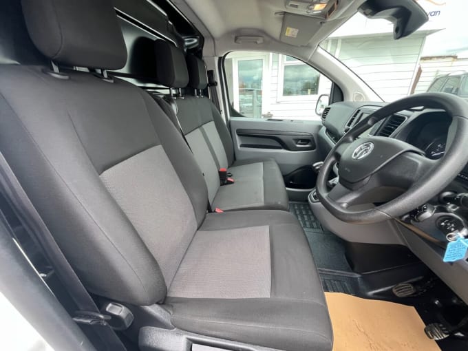 2025 Vauxhall Vivaro
