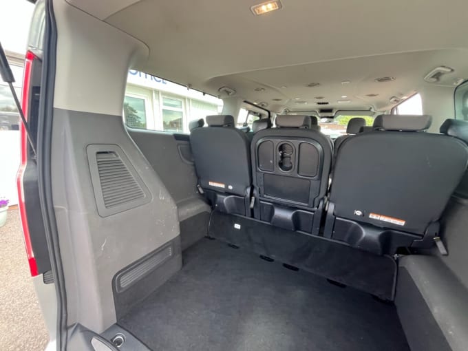 2025 Ford Tourneo Custom
