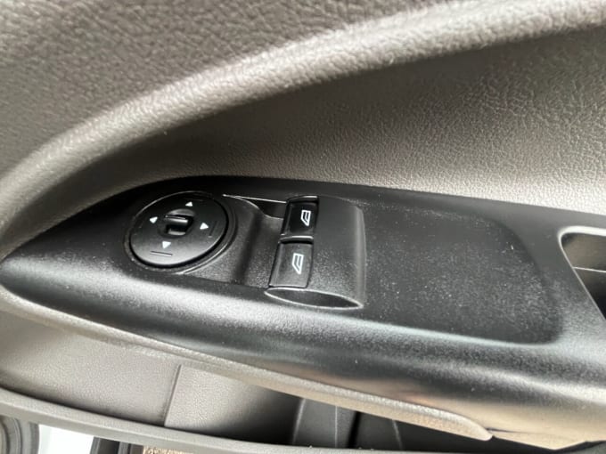 2025 Ford Transit Connect