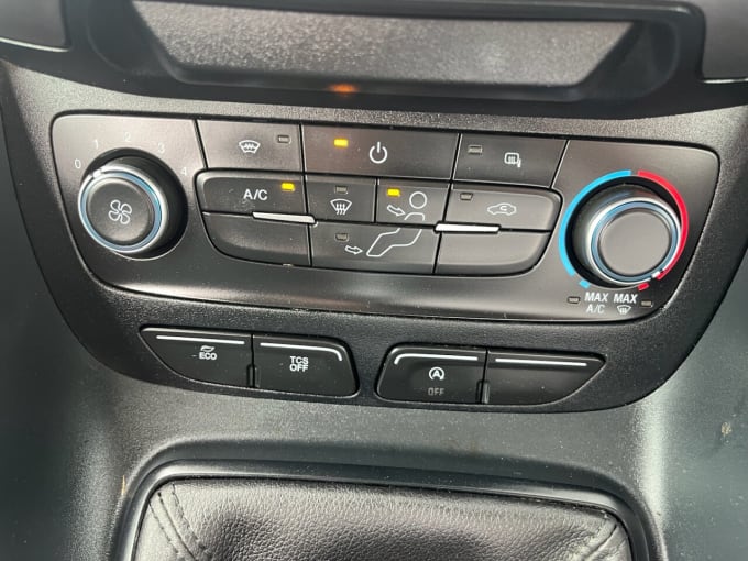 2025 Ford Transit Connect