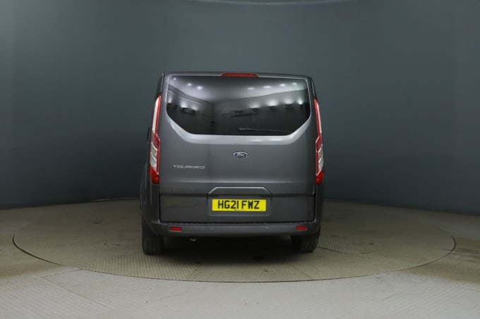 2025 Ford Tourneo Custom
