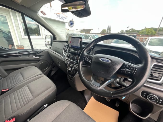 2025 Ford Tourneo Custom