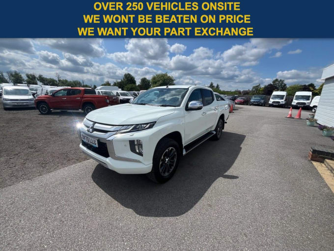 2025 Mitsubishi L200