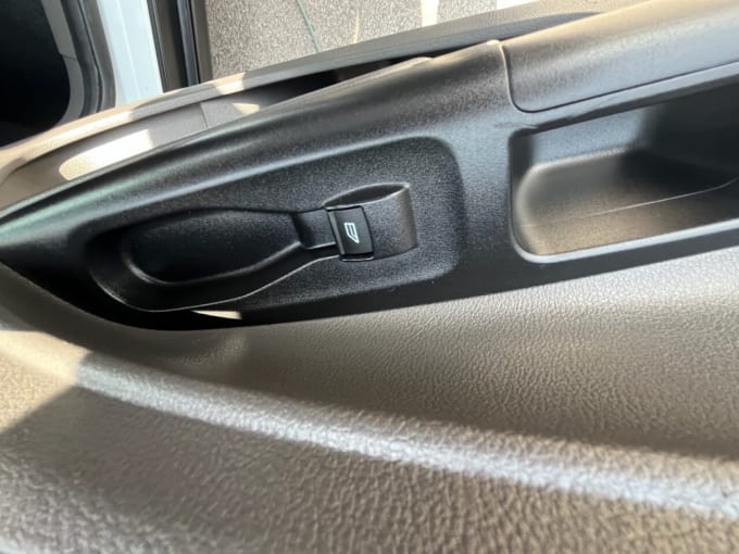 2025 Ford Transit Connect