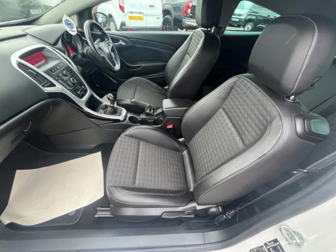 2025 Vauxhall Astra Gtc