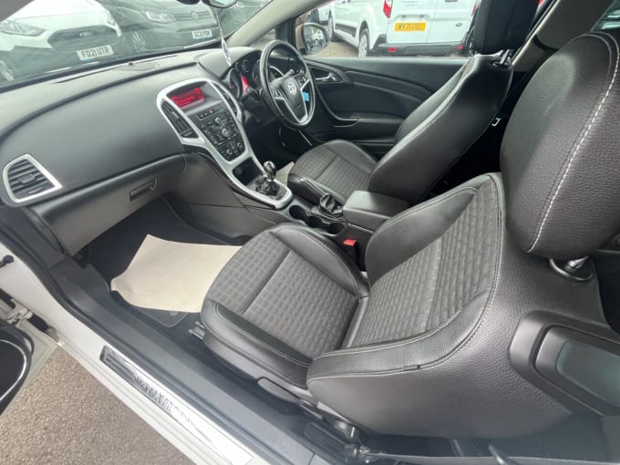 2025 Vauxhall Astra Gtc