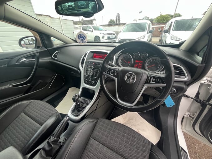 2025 Vauxhall Astra Gtc