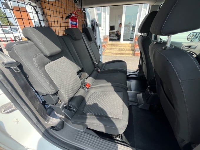 2025 Ford Transit Connect