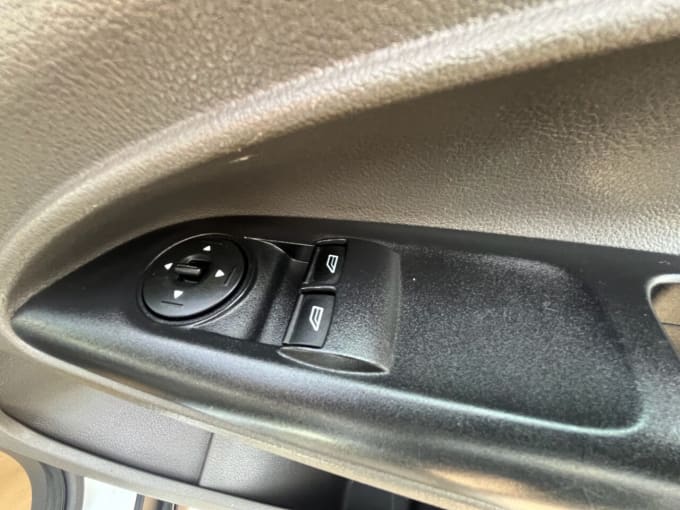 2025 Ford Transit Connect