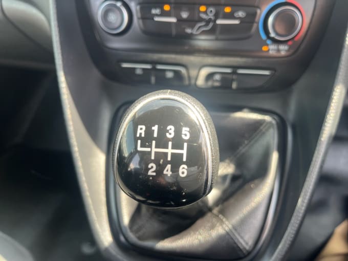 2025 Ford Transit Connect