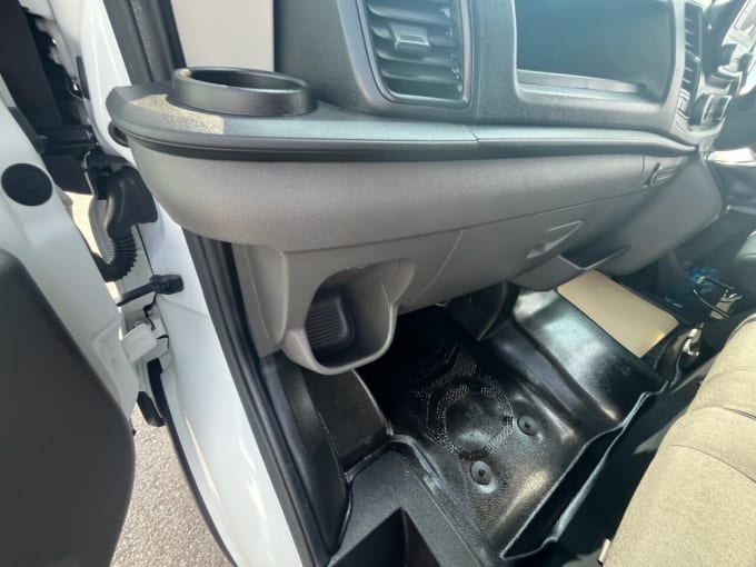 2025 Ford Transit