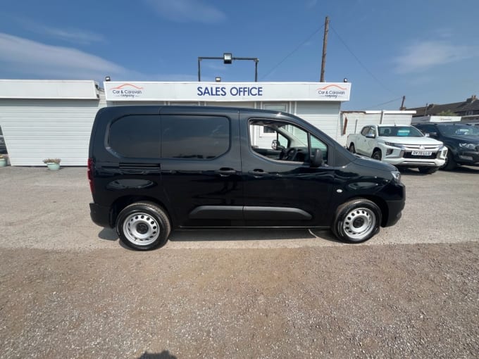2025 Toyota Proace City