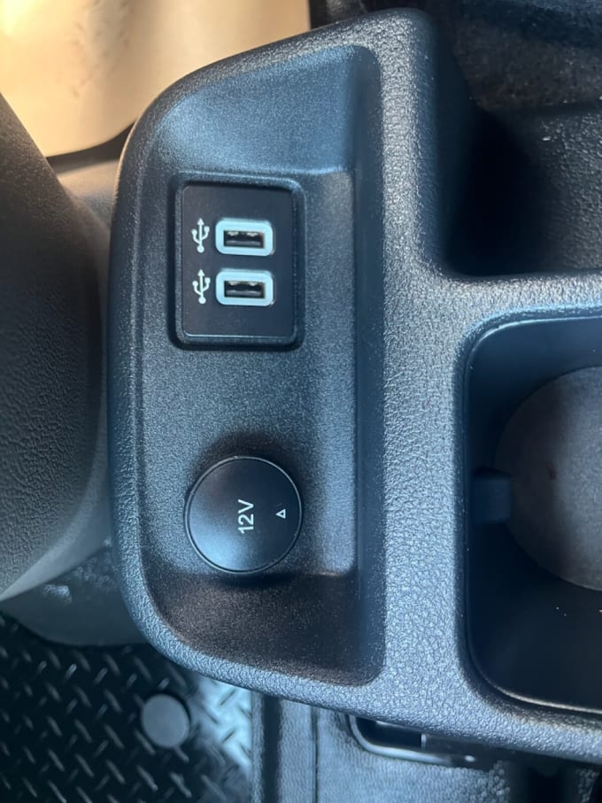 2025 Ford Transit Connect