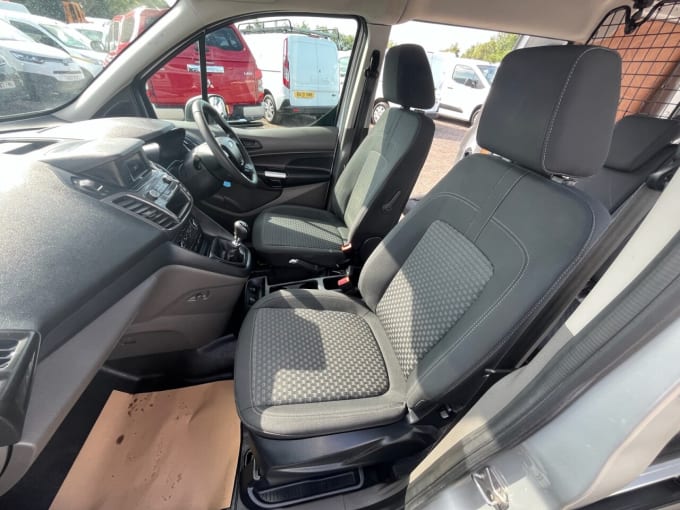 2025 Ford Transit Connect
