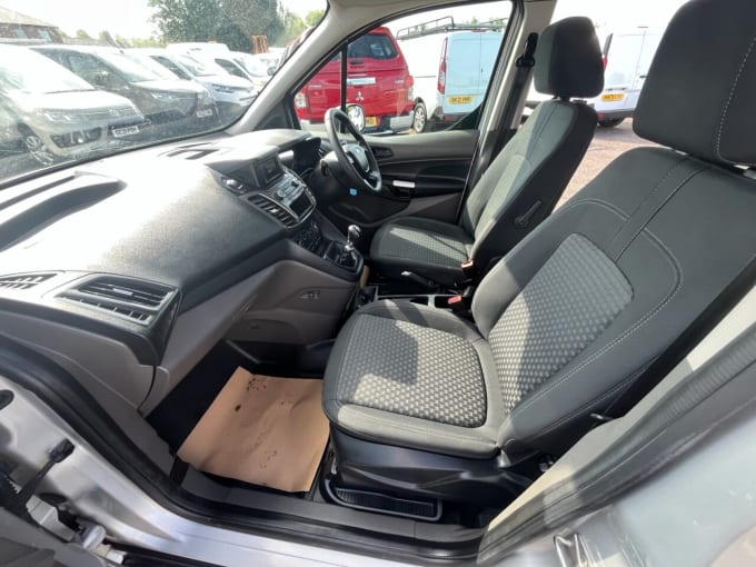 2025 Ford Transit Connect