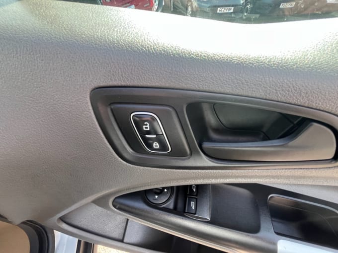 2025 Ford Transit Connect
