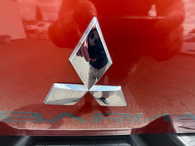 2025 Mitsubishi L200