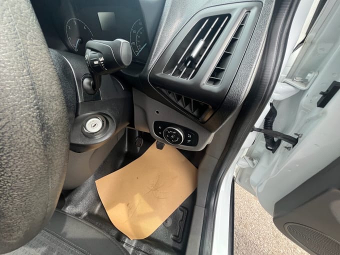 2025 Ford Transit Connect