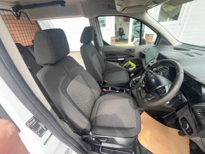 2025 Ford Transit Connect