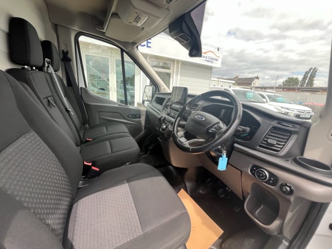 2025 Ford Transit