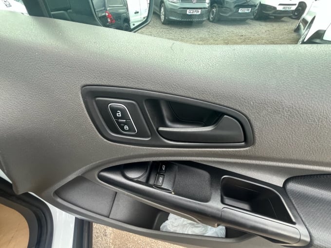 2025 Ford Transit Connect