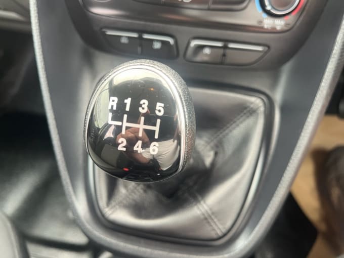2025 Ford Transit Connect