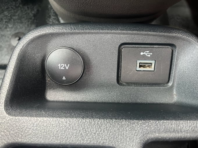 2025 Ford Transit Connect