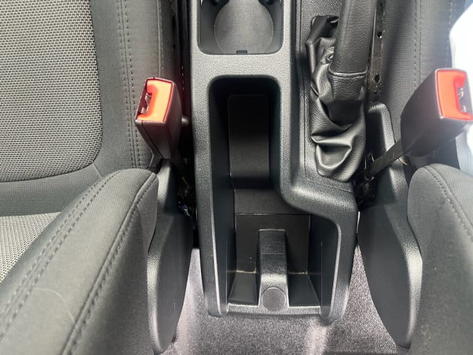 2025 Ford Transit Connect