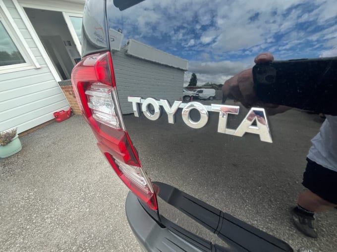 2025 Toyota Hi-lux