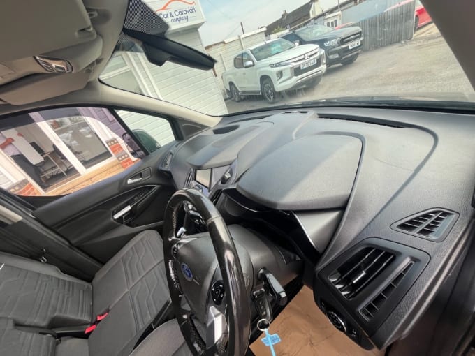 2025 Ford Transit Connect