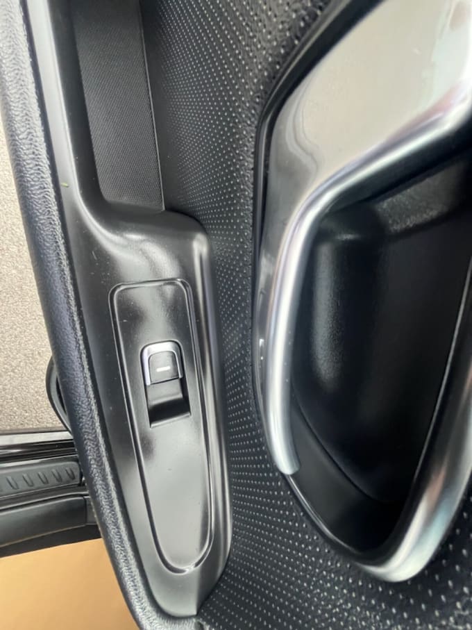 2025 Kia Carens