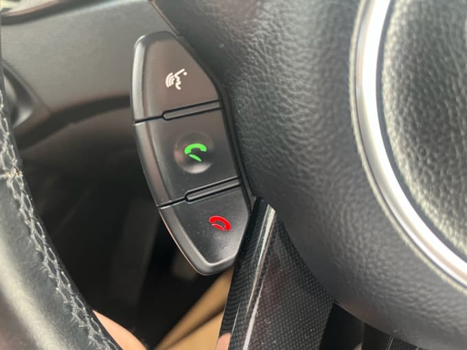 2025 Kia Carens