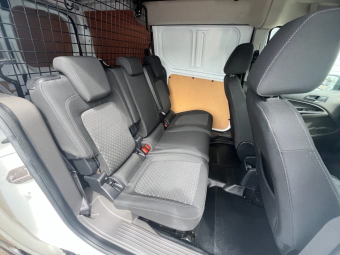 2025 Ford Transit Connect