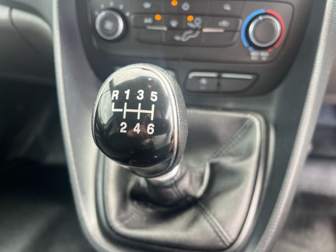 2025 Ford Transit Connect