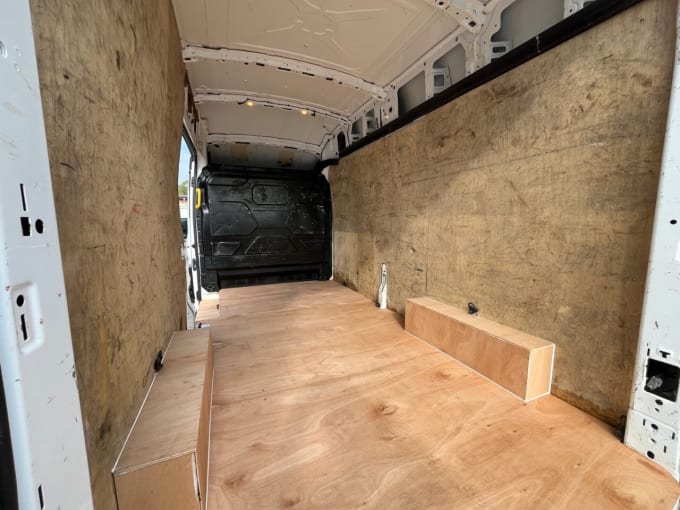 2025 Ford Transit