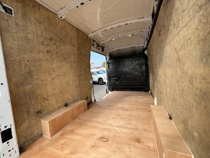 2025 Ford Transit