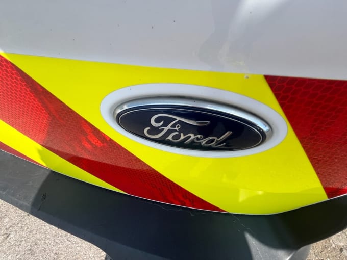 2025 Ford Transit Connect
