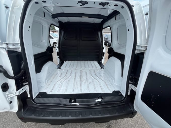 2025 Renault Kangoo