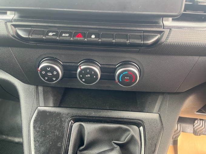 2025 Renault Kangoo