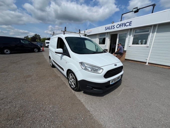 2025 Ford Transit Courier