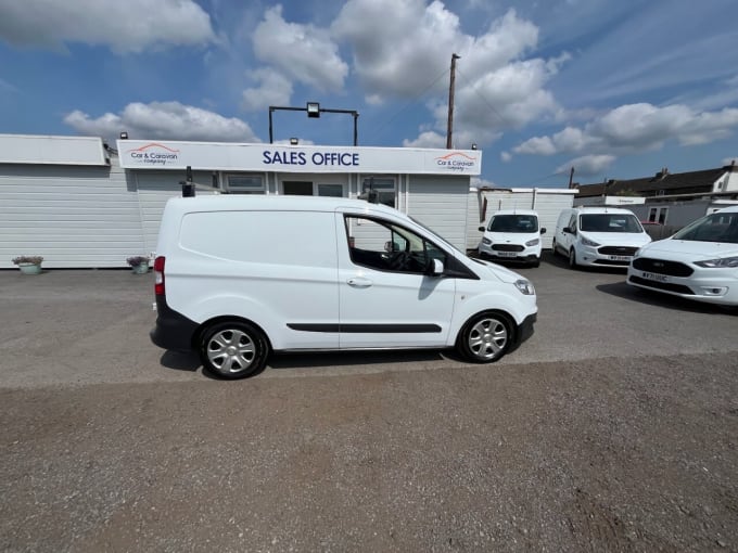 2025 Ford Transit Courier