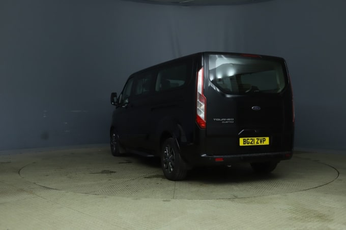 2025 Ford Tourneo Custom