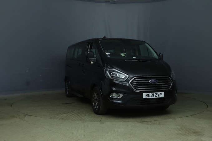 2025 Ford Tourneo Custom